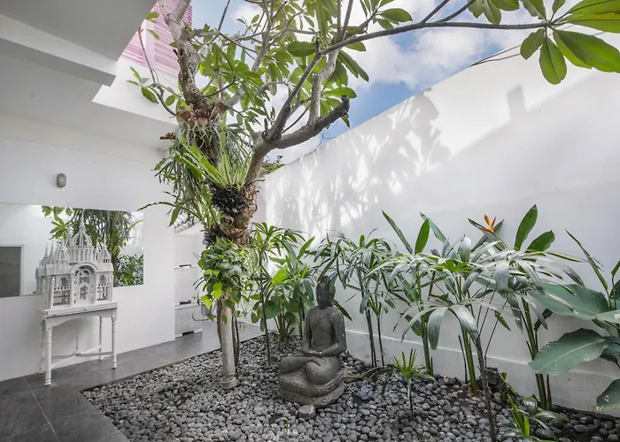 Stella Belle Villa Seminyak (Bali)